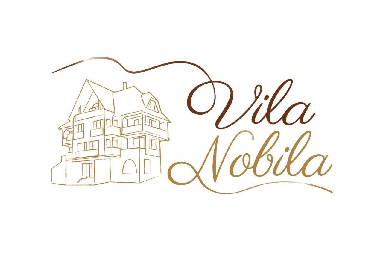 Hotel Lanobila Sinaia Esterno foto